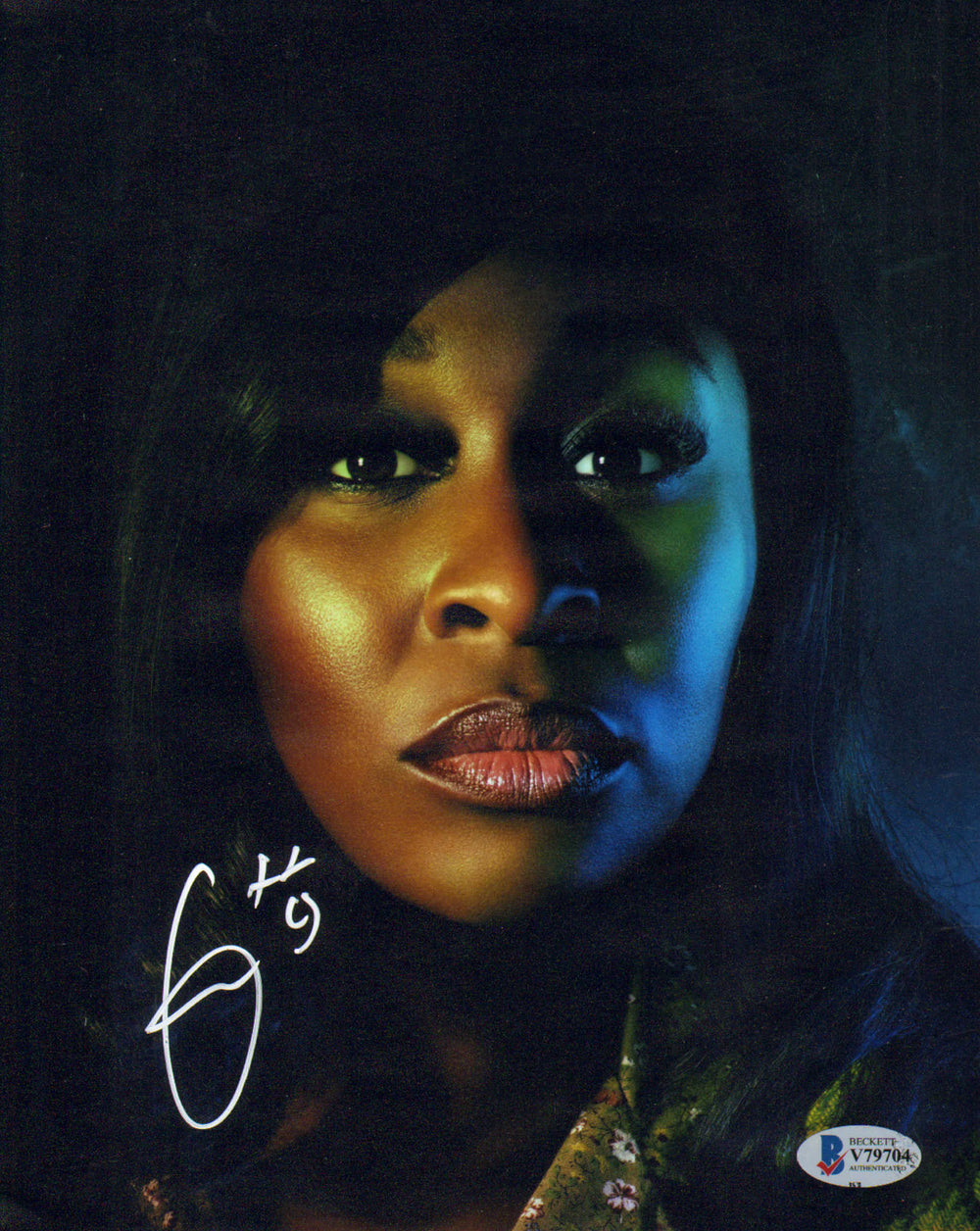 Cynthia Erivo Darlene Sweet in Bad Times at the El Royale (Beckett) Signed 8x10 Photo