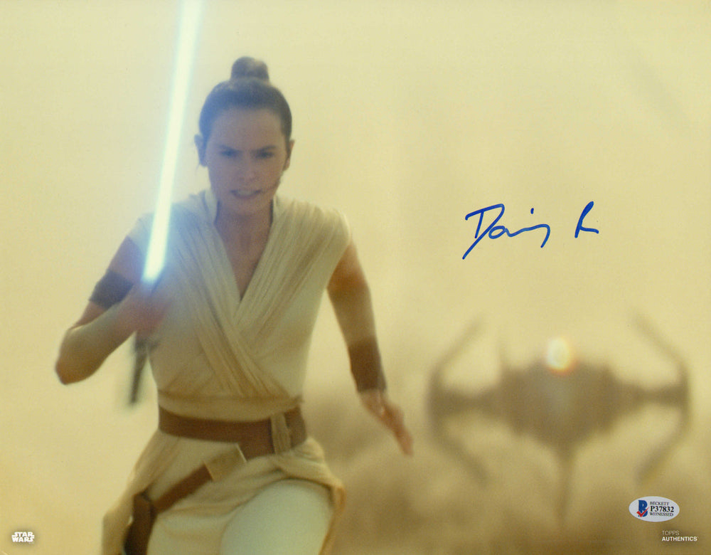 Daisy Ridley as Rey in Star Wars: The Rise of Skywalker (Beckett) Signed 11x14 Photo
