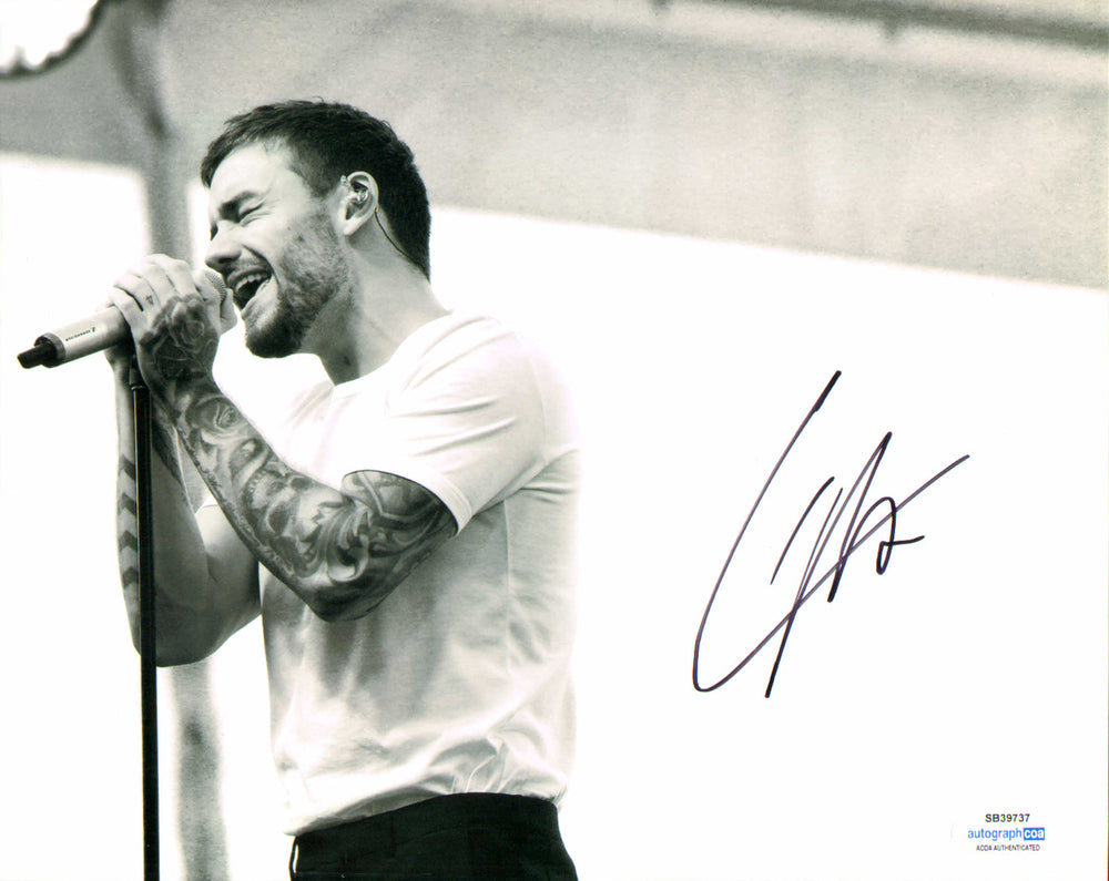 Liam Payne Singer from One Direction (ACOA) Signed 8x10 Photo