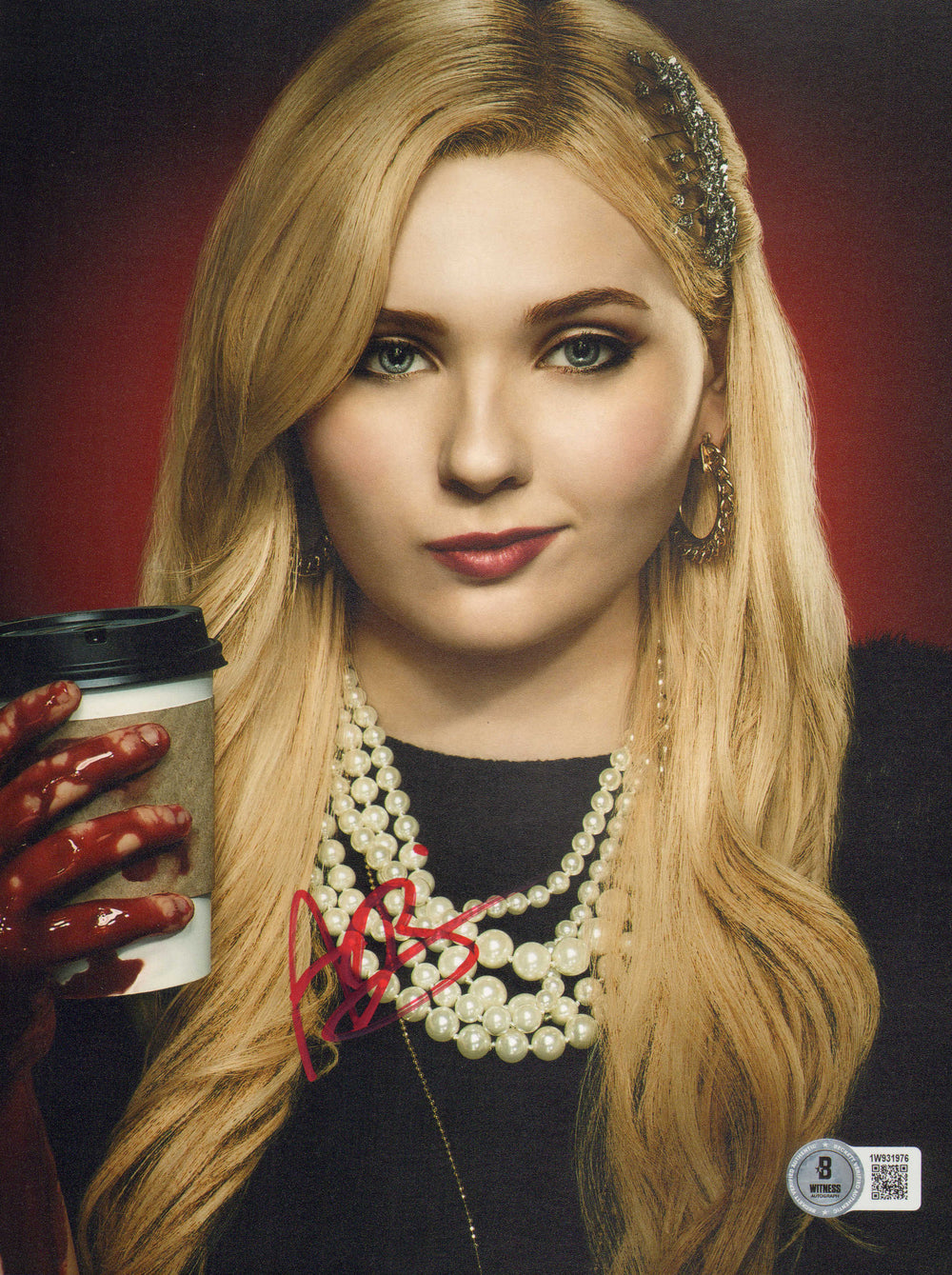 Abigail Breslin as Chanel #5 in Scream Queens (Beckett Witness) Signed 8x10 Photo