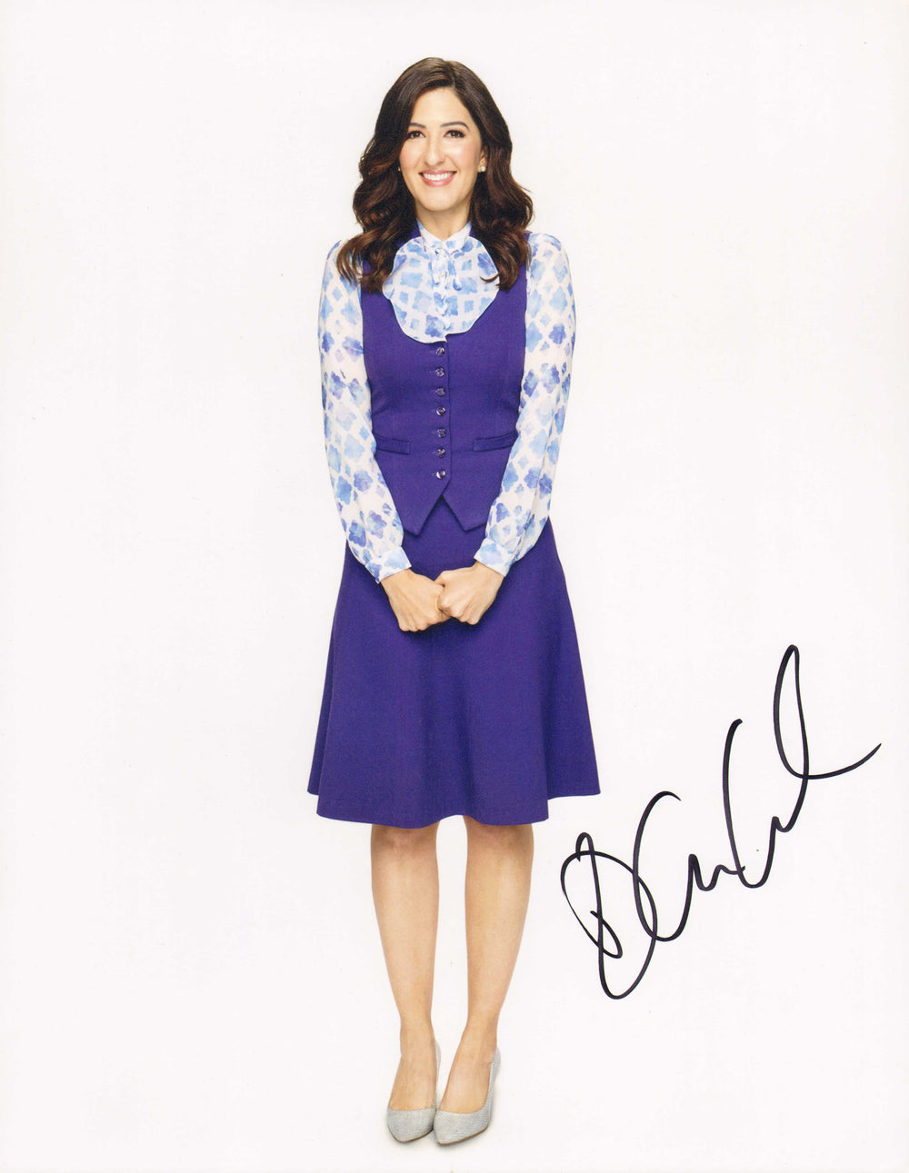 D'Arcy Carden as Janet in The Good Place Signed 11x14 Photo