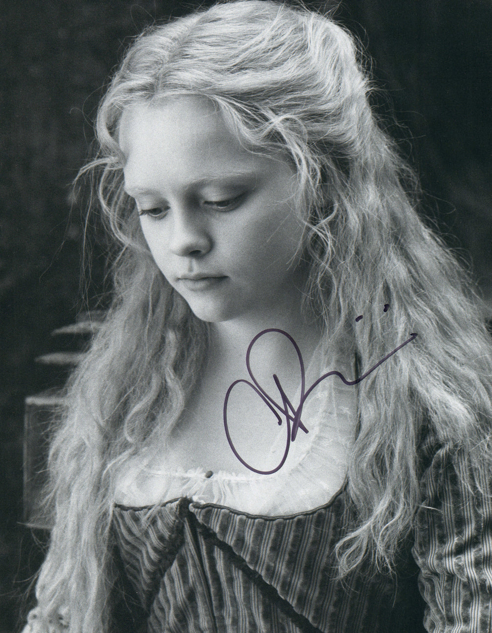 Christina Ricci as Katrina Van Tassel in Tim Burton's Sleepy Hollow Signed 11x14 Photo
