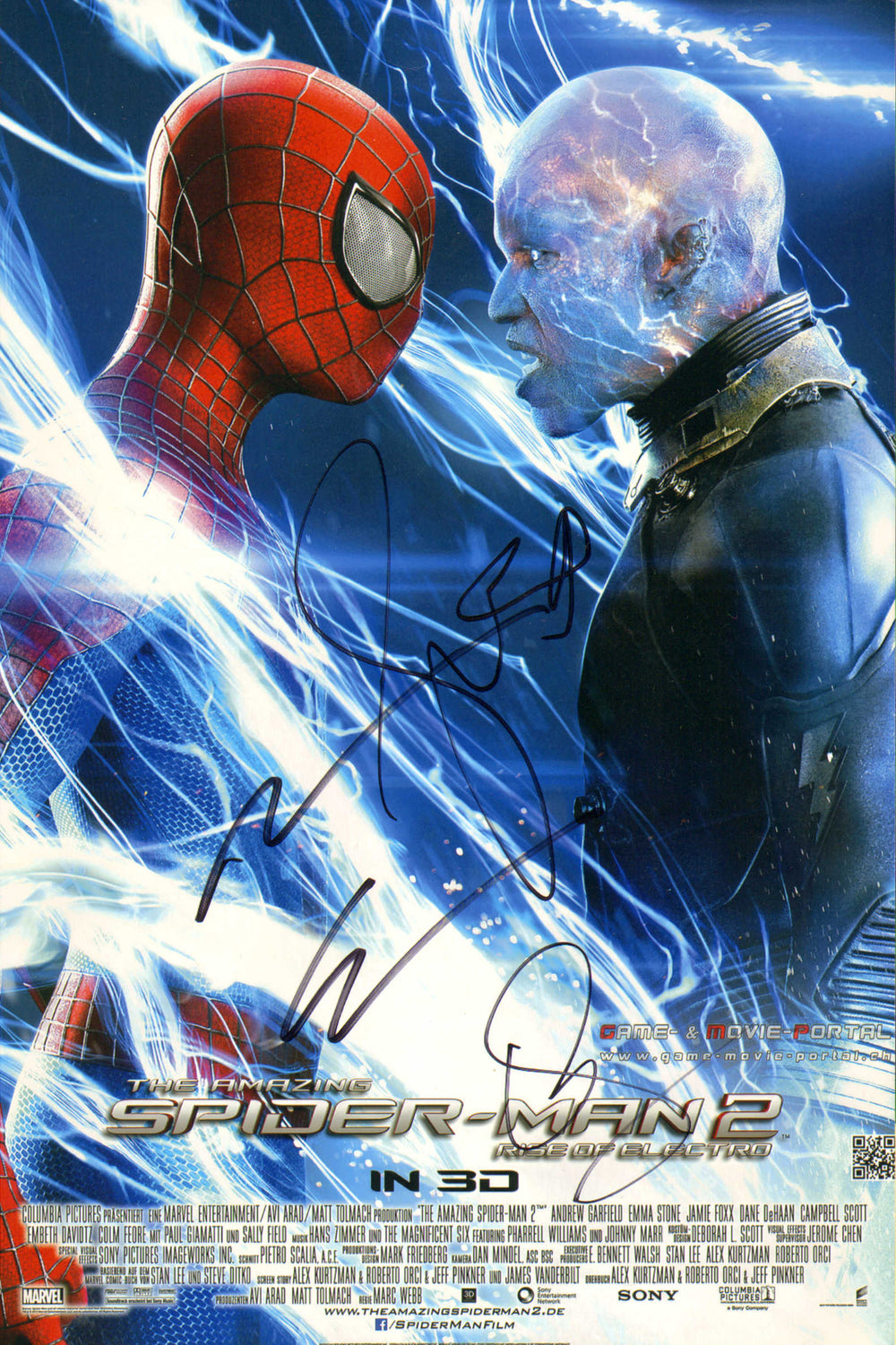 Andrew Garfield as Spider-Man, Jamie Foxx as Electro/Max Dillon, & Emma Stone as Qwen Stacey in The Amazing Spider-Man 2 Signed 8x12 Photo
