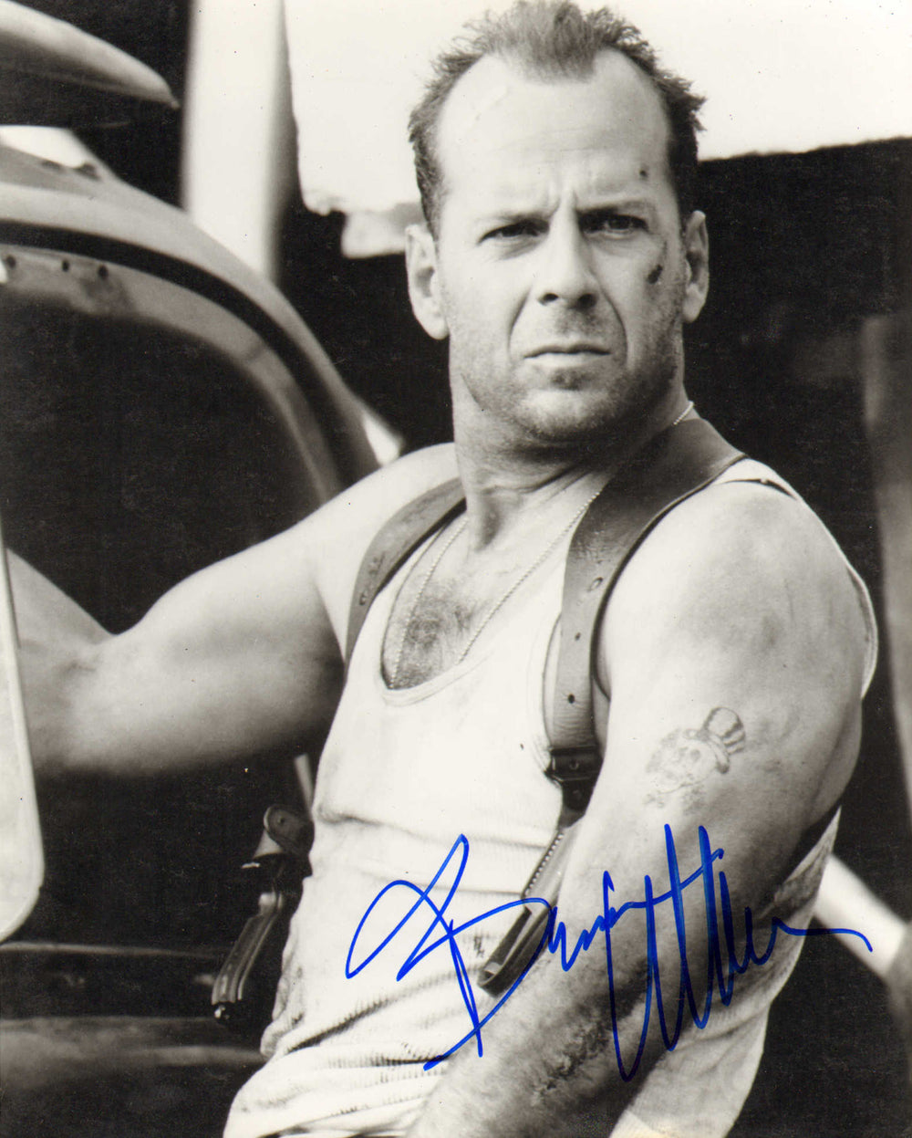 Bruce Willis as John McClane in Die Hard with a Vengeance Signed 8x10 Photo