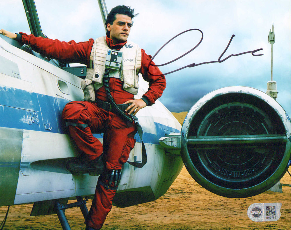 Oscar Isaac as Poe Dameron in Star Wars: The Force Awakens (SWAU) Signed 8x10 Photo