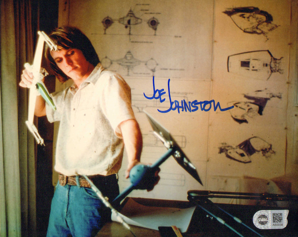 Joe Johnston Behind the Scenes of Star Wars (SWAU) Signed 8x10 Photo