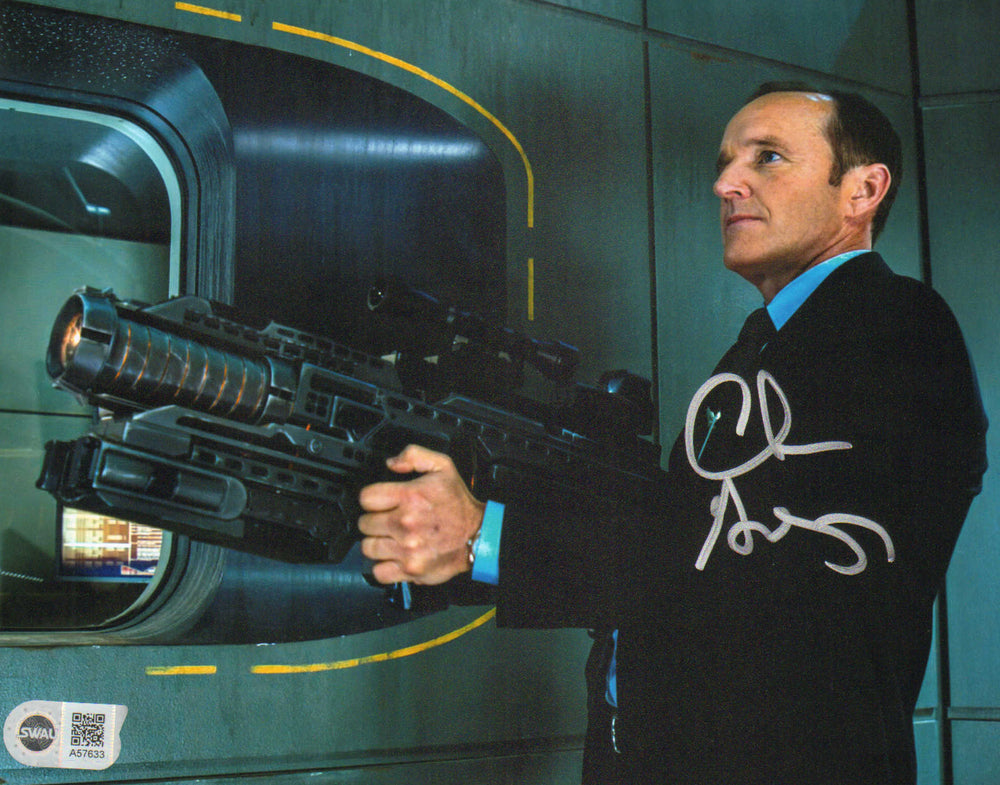 Clark Gregg as Agent Phil Coulson in The Avengers (SWAU) Signed 8x10 Photo
