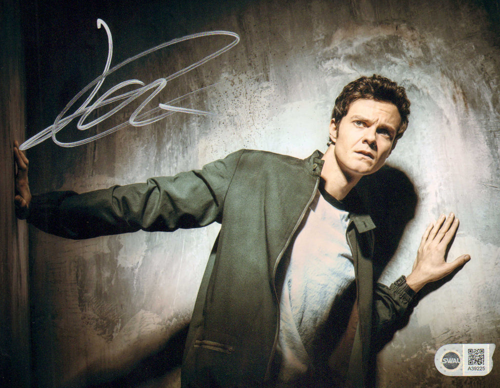 Jack Quaid as Hughie Campbell in The Boys (SWAU) Signed 8x10 Photo