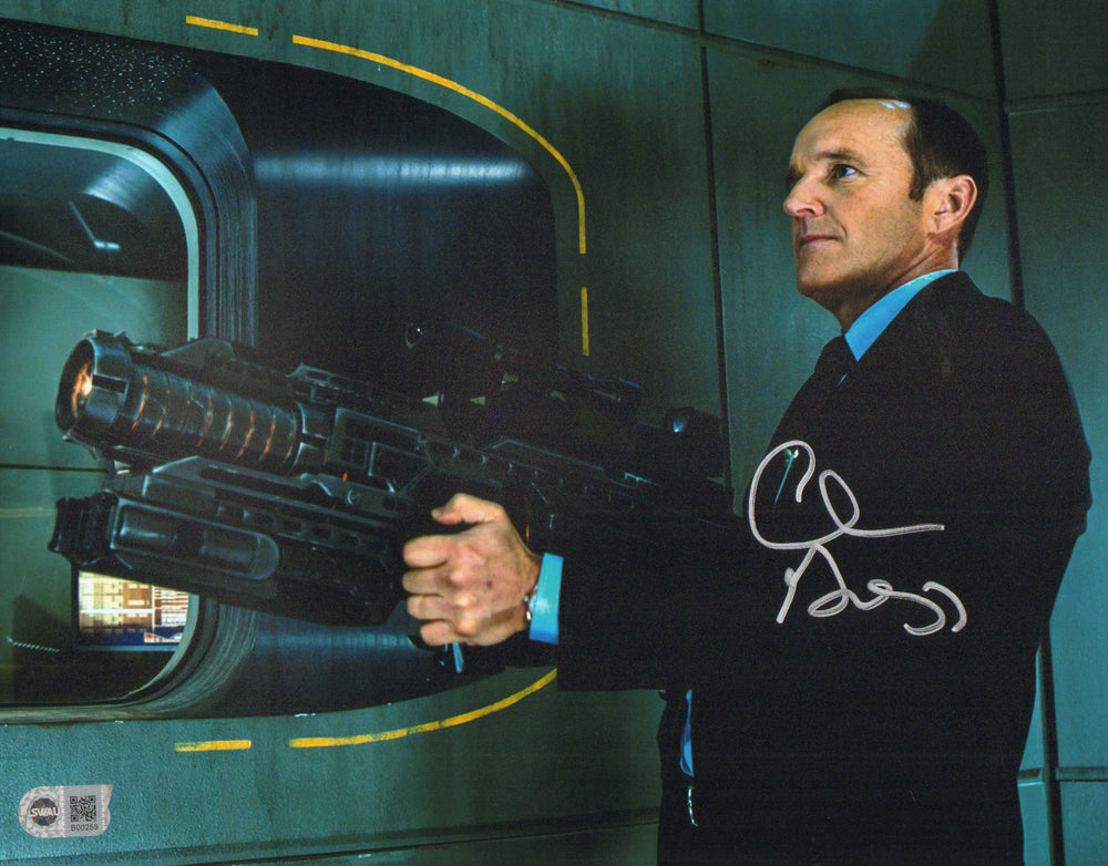 Clark Gregg as Agent Phil Coulson in The Avengers (SWAU) Signed 11x14 Photo