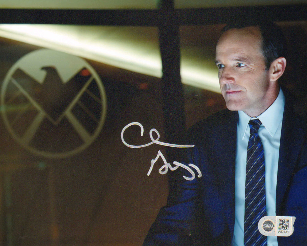 Clark Gregg as Agent Phil Coulson in Agents of S.H.I.E.L.D. (SWAU) Signed 8x10 Photo