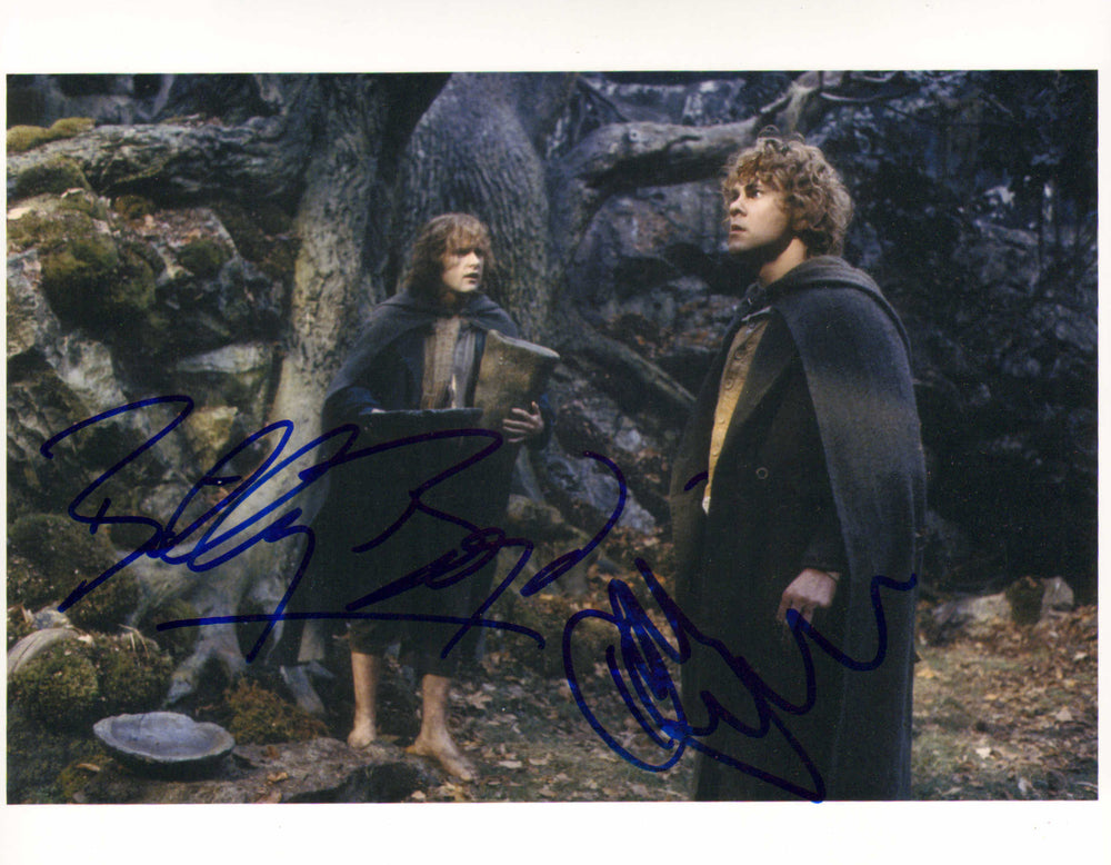 Billy Boyd as Pippin Took & Dominic Monaghan as Merry Brandybuck in The Lord of the Rings: The Fellowship of the Ring Signed 8x10 Photo