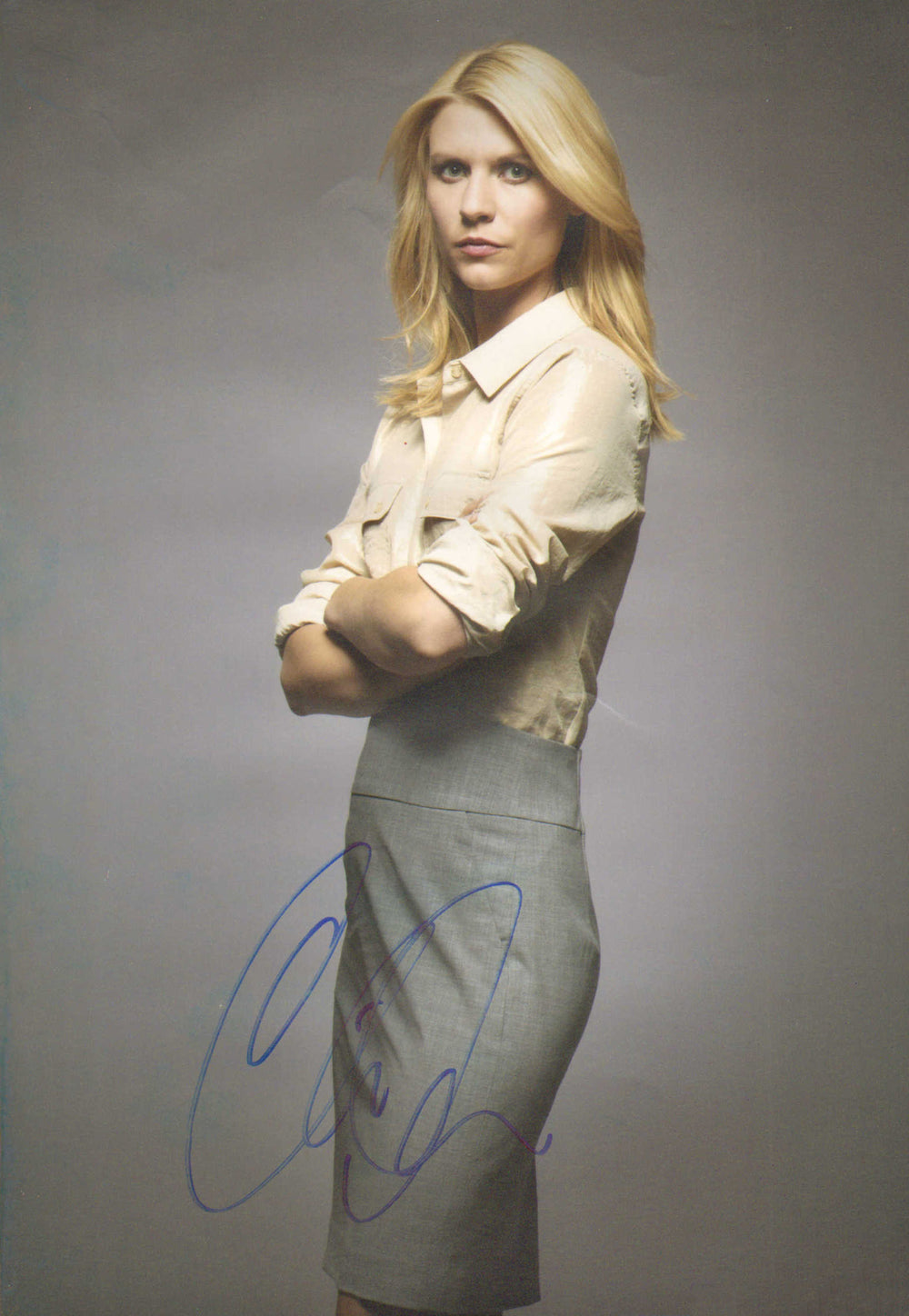 Claire Danes as Carrie Mathison in Homeland Signed 8x12 Photo