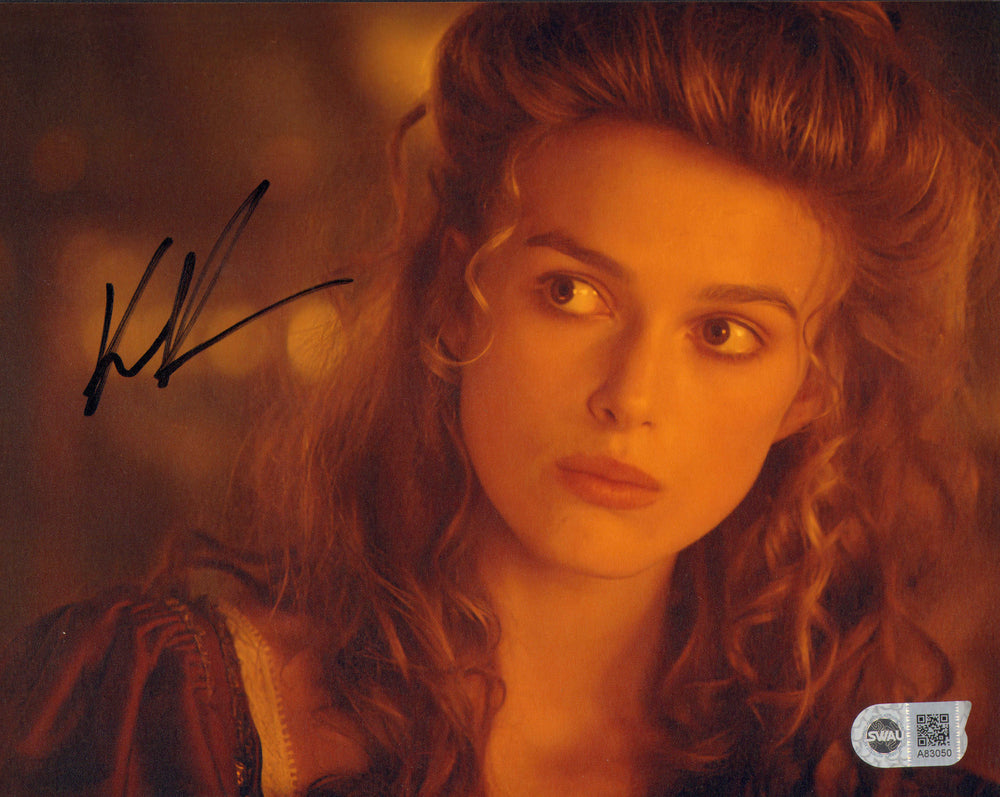 Keira Knightley as Elizabeth Swann in Pirates of the Caribbean: The Curse of the Black Pearl (SWAU) Signed 8x10 Photo
