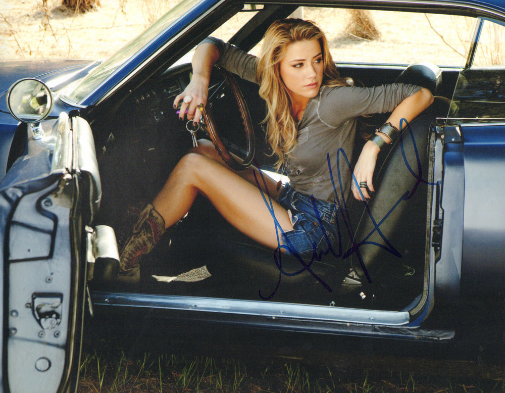 Amber Heard from Aquaman, Justice League, Zombieland, & Pineapple Express Sexy Signed 11x14 Photo