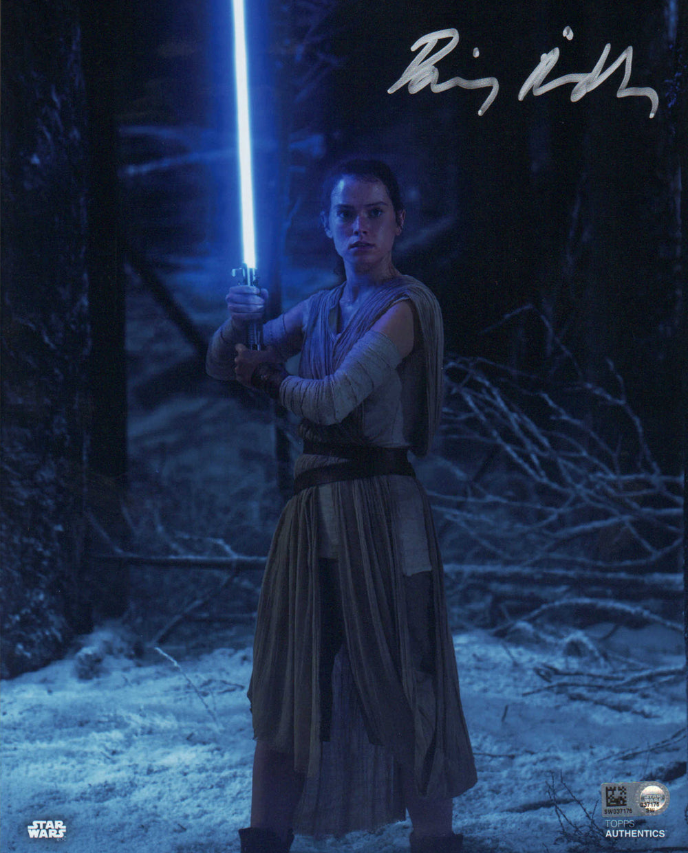 Daisy Ridley as Rey in Star Wars: The Force Awakens (Topps) Signed 8x10 Photo