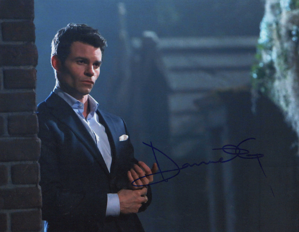 Daniel Gillies as Elijah Mikaelson in The Vampire Diaries Signed 11x14 Photo