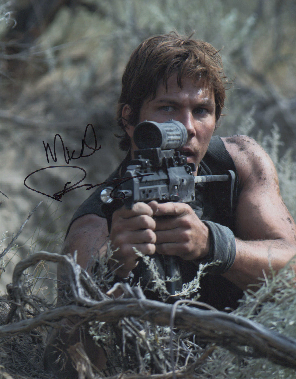 Michael Trucco as Samuel Anders in Battlestar Galactica Signed 11x14 Photo