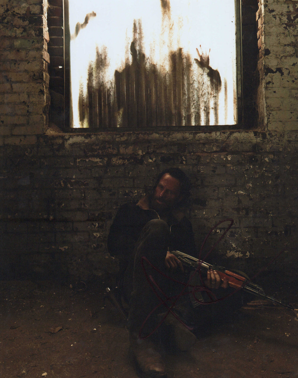 Andrew Lincoln as Rick Grimes in The Walking Dead Signed 11x14 Photo