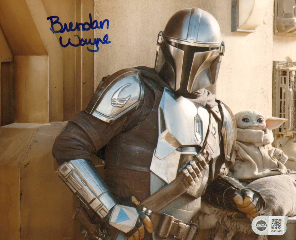 Brendan Wayne as the Mandalorian in Star Wars: The Mandalorian (SWAU) Signed 8x10 Photo