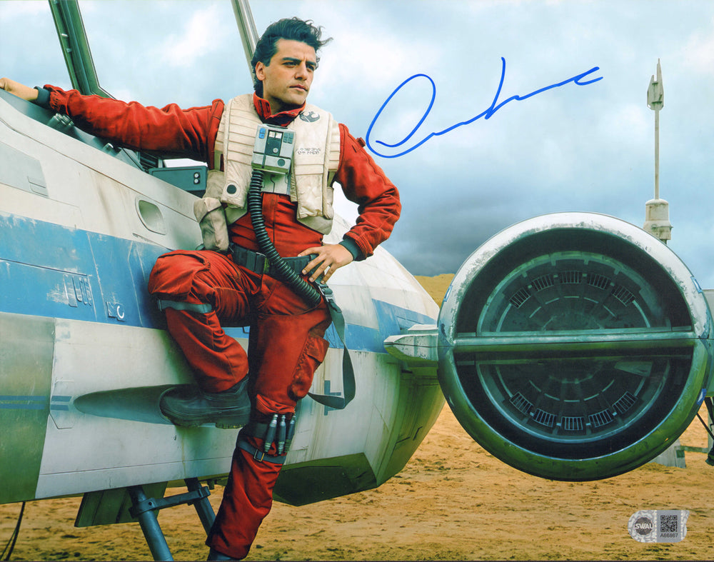 Oscar Isaac as Poe Dameron in Star Wars: The Force Awakens (SWAU) Signed 11x14 Photo