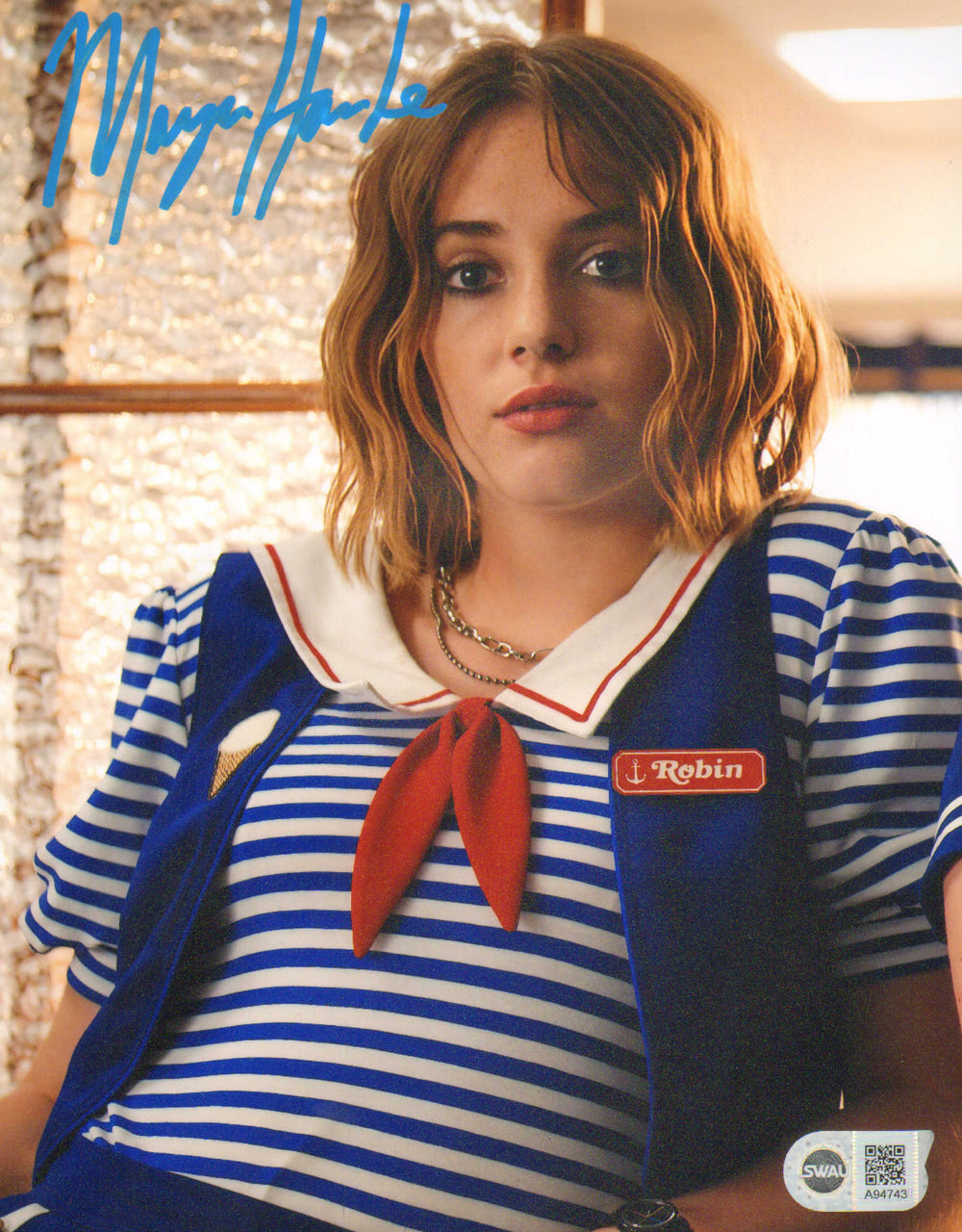 Maya Hawke as Robin Buckley in Stranger Things (SWAU) Signed 8x10 Photo