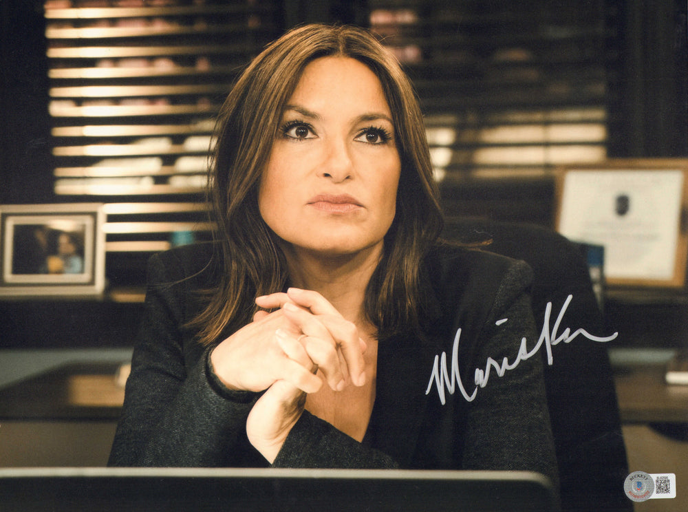 Mariska Hargitay as Detective Olivia Benson in Law & Order: Special Victims Unit (Beckett) Signed 11x14 Photo
