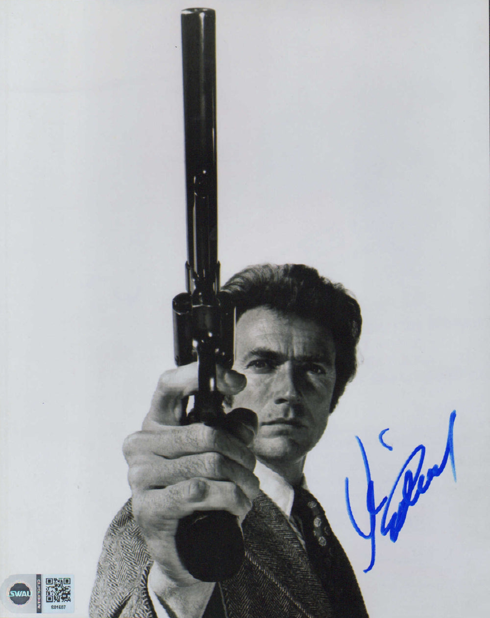 Clint Eastwood as Harry Callahan in Dirty Harry (SWAU) Signed 8x10 Photo
