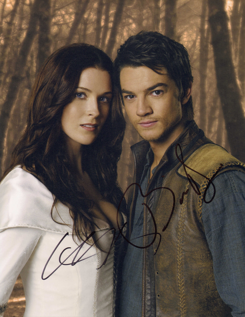 Craig Horner as Richard Cypher & Bridget Regan as Kahlan Amnell in Legend of the Seeker Signed 11x14 Photo