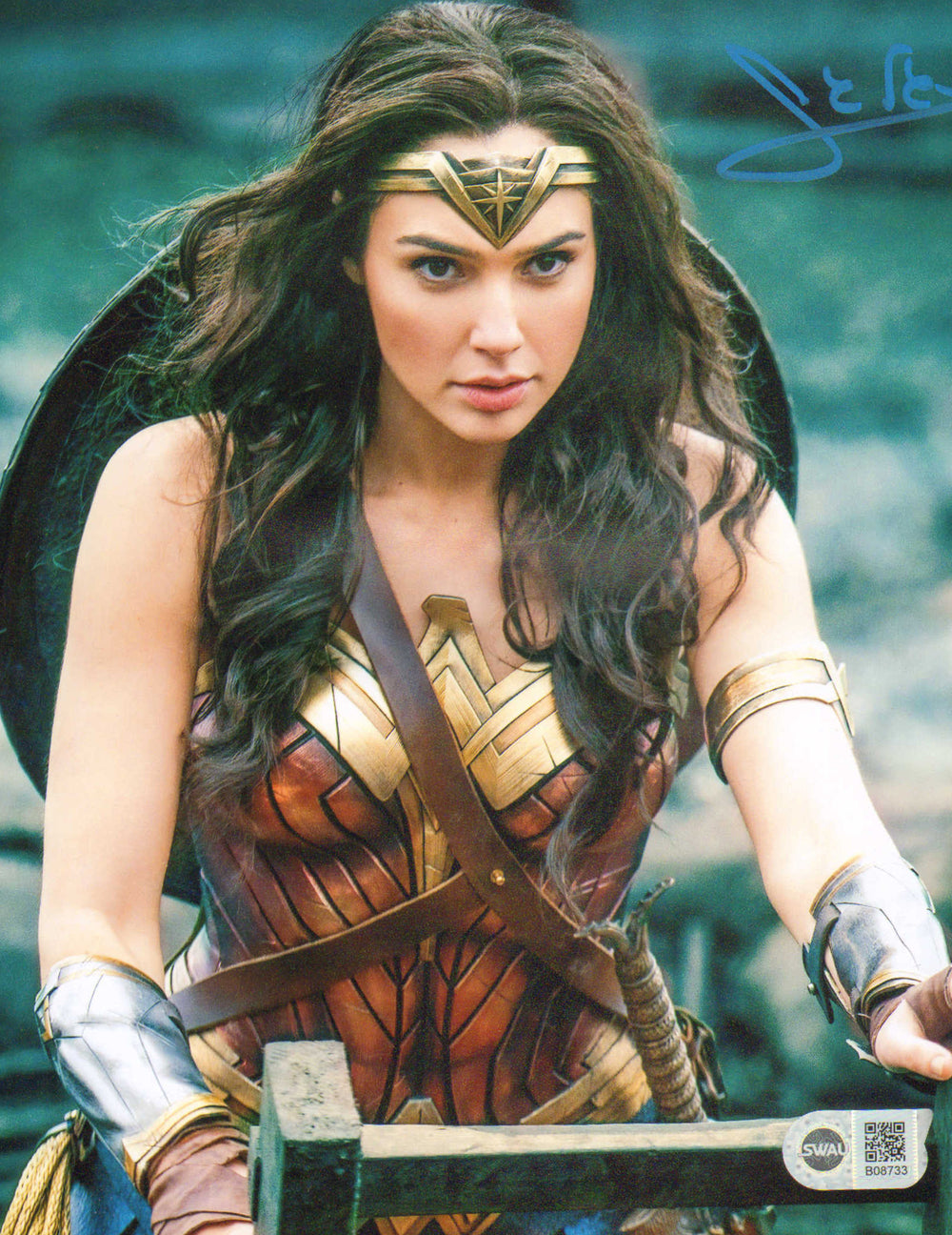 Gal Gadot as Wonder Woman in Wonder Woman (SWAU) Signed 8x10 Photo
