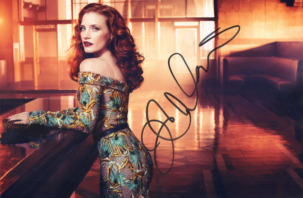 Jessica Chastain from Interstellar, Zero Dark Thirty, X-Men: Dark Phoenix, & It Chapter Two Sexy Signed 11x17 Photo
