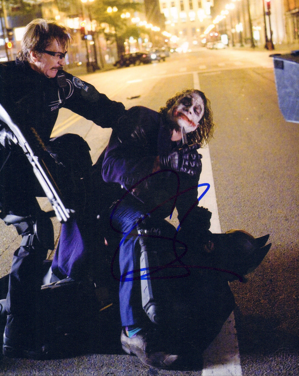 Gary Oldman as Comissioner James Gordon in The Dark Knight Signed 8x10 Photo