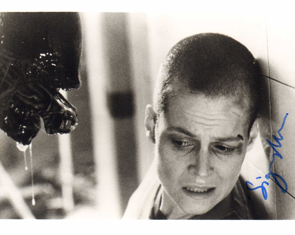 Sigourney Weaver as Ripley in Alien 3 Signed 8x10 Photo