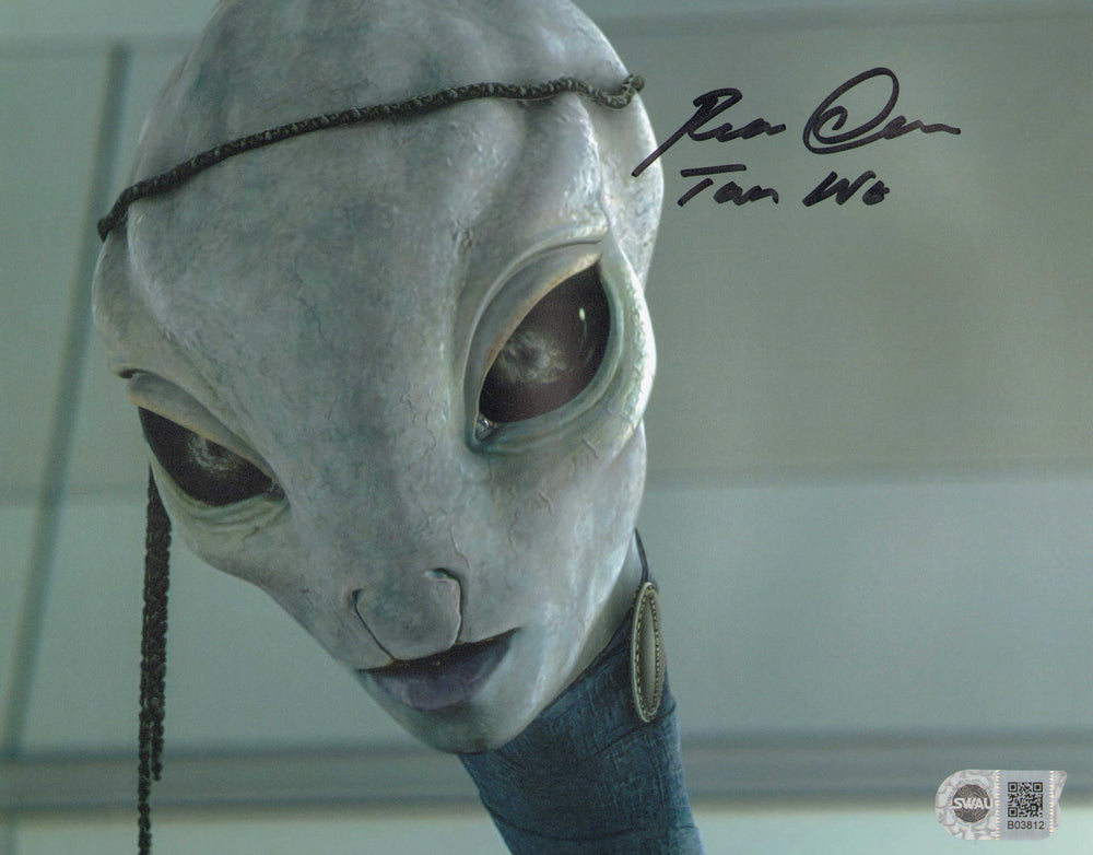 Rena Owens as Taun We in Star Wars: The Clone Wars (SWAU) Signed 8x10 Photo with Character Name