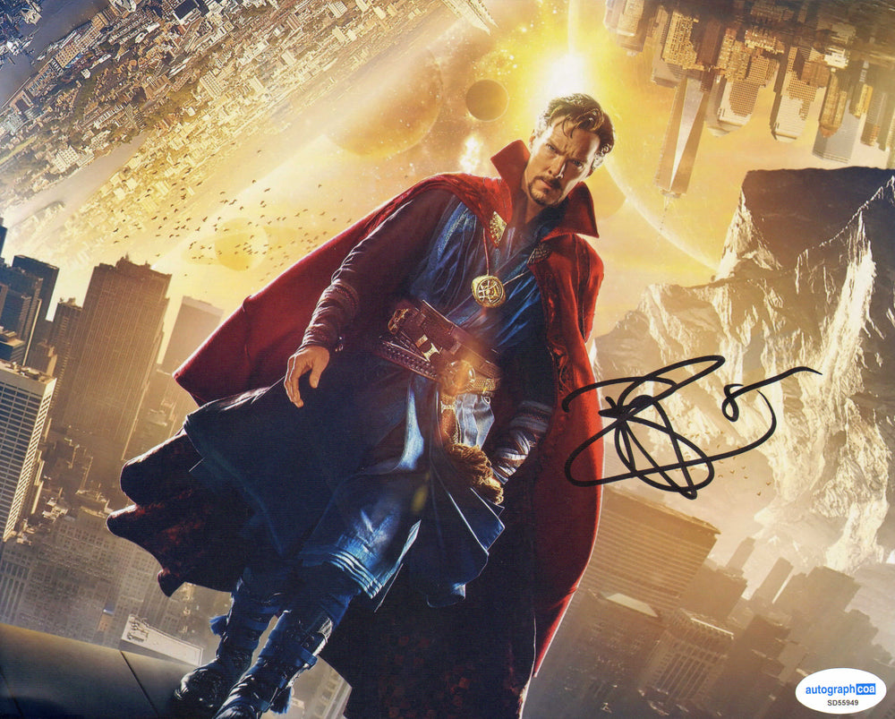 Benedict Cumberbatch as Doctor Strange in Doctor Strange Signed 8x10 Photo