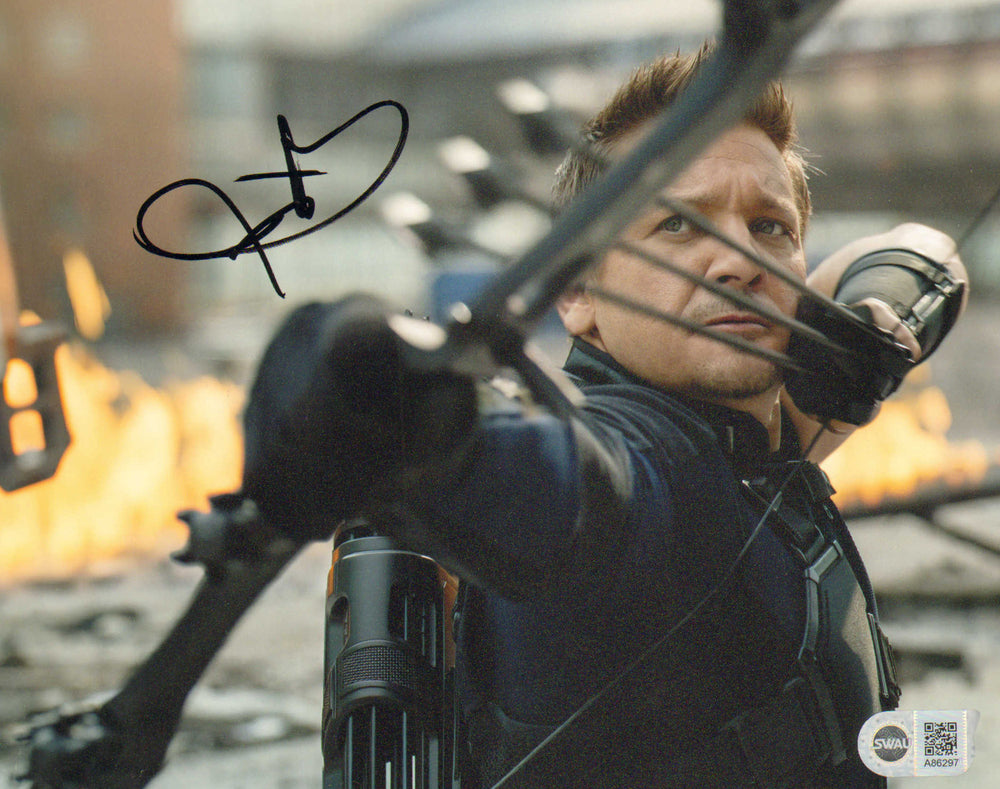 Jeremy Renner as Hawkeye in Captain America: Civil War (SWAU) Signed 8x10 Photo