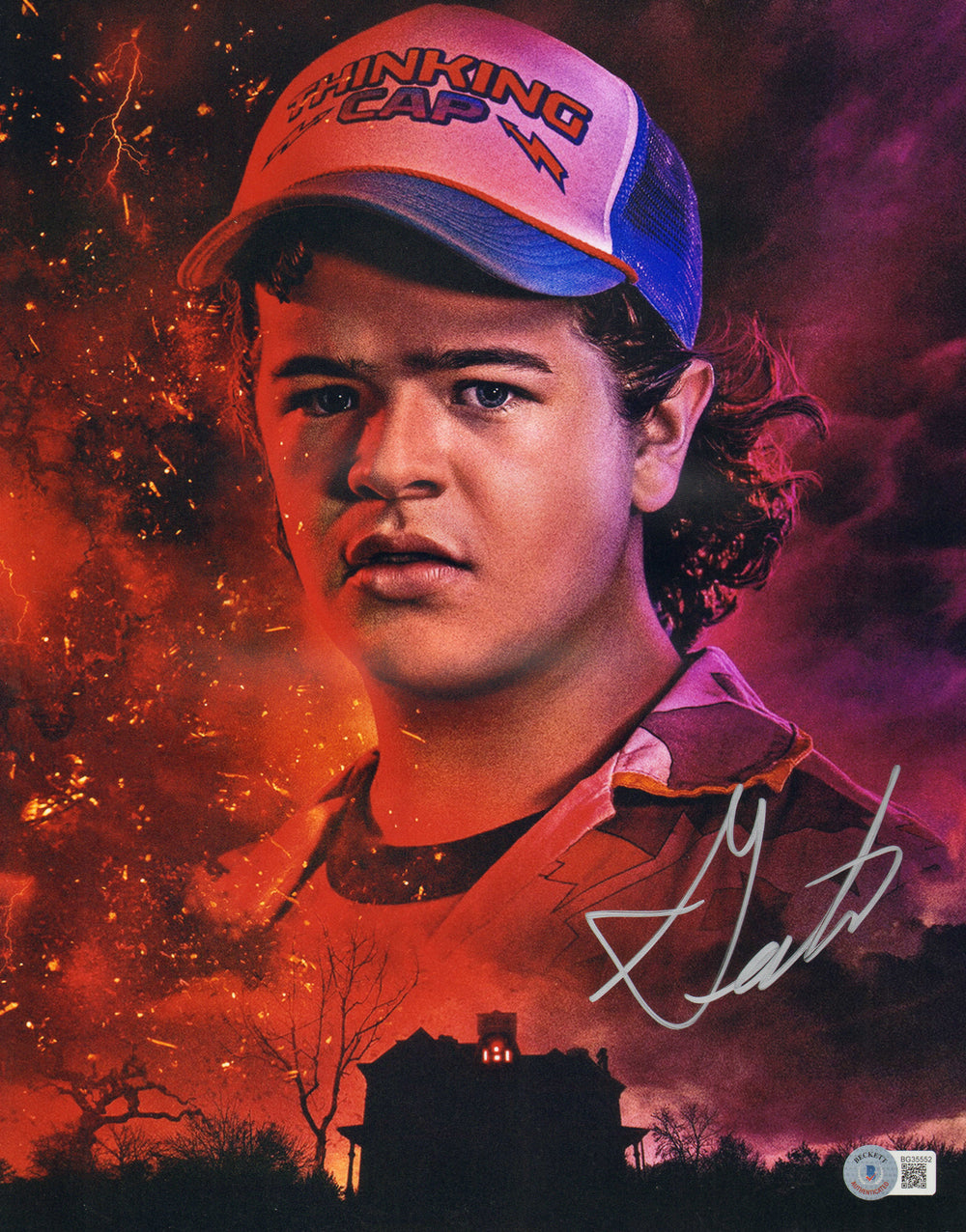 Gaten Matarazzo as Dustin Henderson in Stranger Things (Beckett) Signed 11x14 Photo