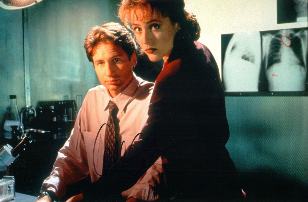 Gillian Anderson as Agent Dana Scully in The X-Files Signed 8x12 Photo