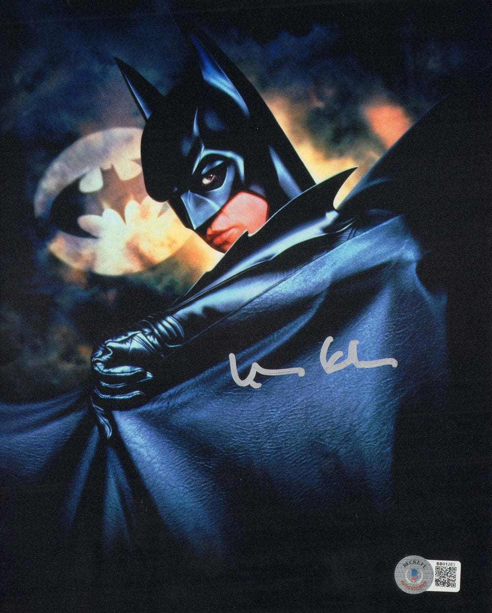 Val Kilmer as Batman in Batman Forever (Beckett) Signed 8x10 Photo