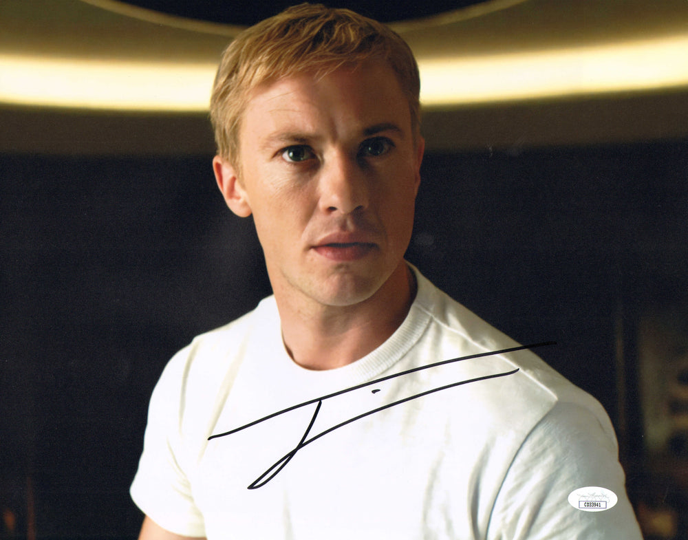 Joseph Quinn as Johnny Storm / Human Torch in The Fantastic Four: First Steps (JSA) Signed 11x14 Photo