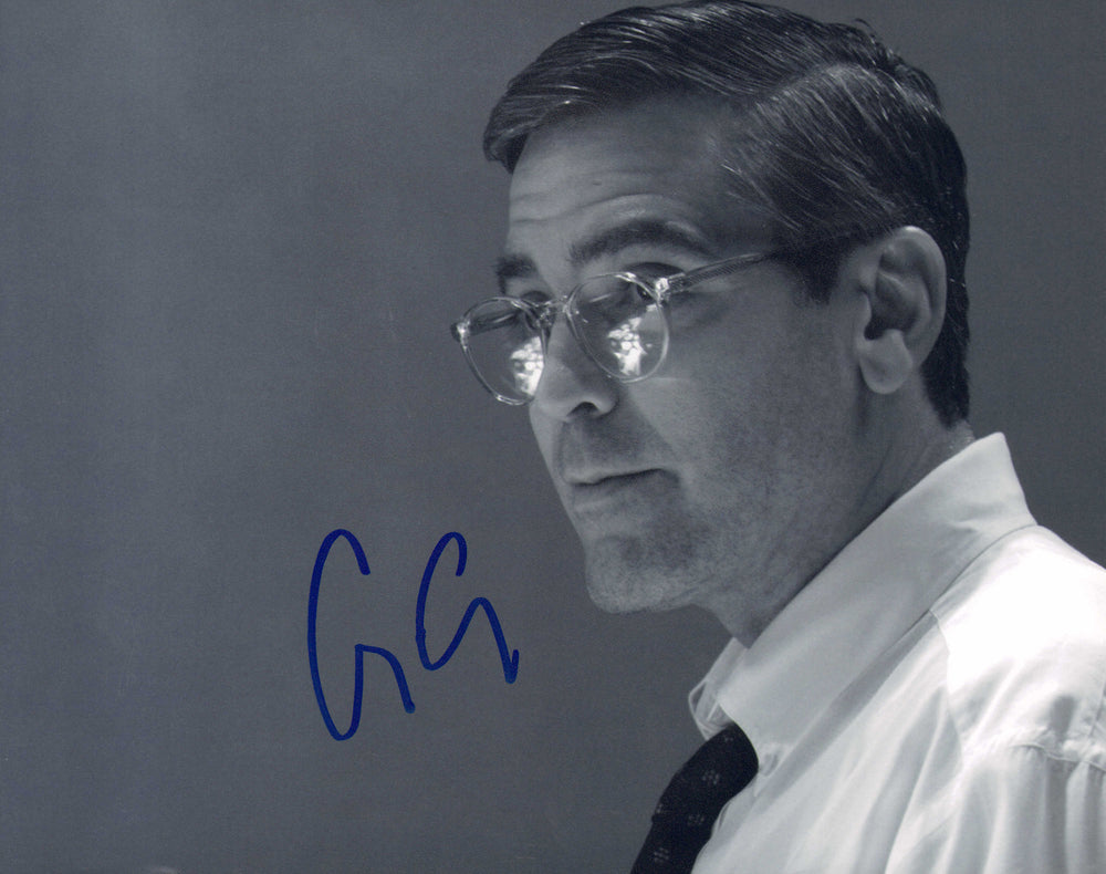George Clooney as Fred W. Friendly in Good Night, and Good Luck Signed 8x10 Photo