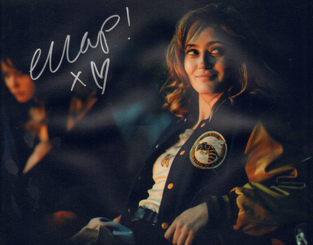 Ella Purnell as Jackie Taylor in Yellowjackets Signed 8x10 Photo