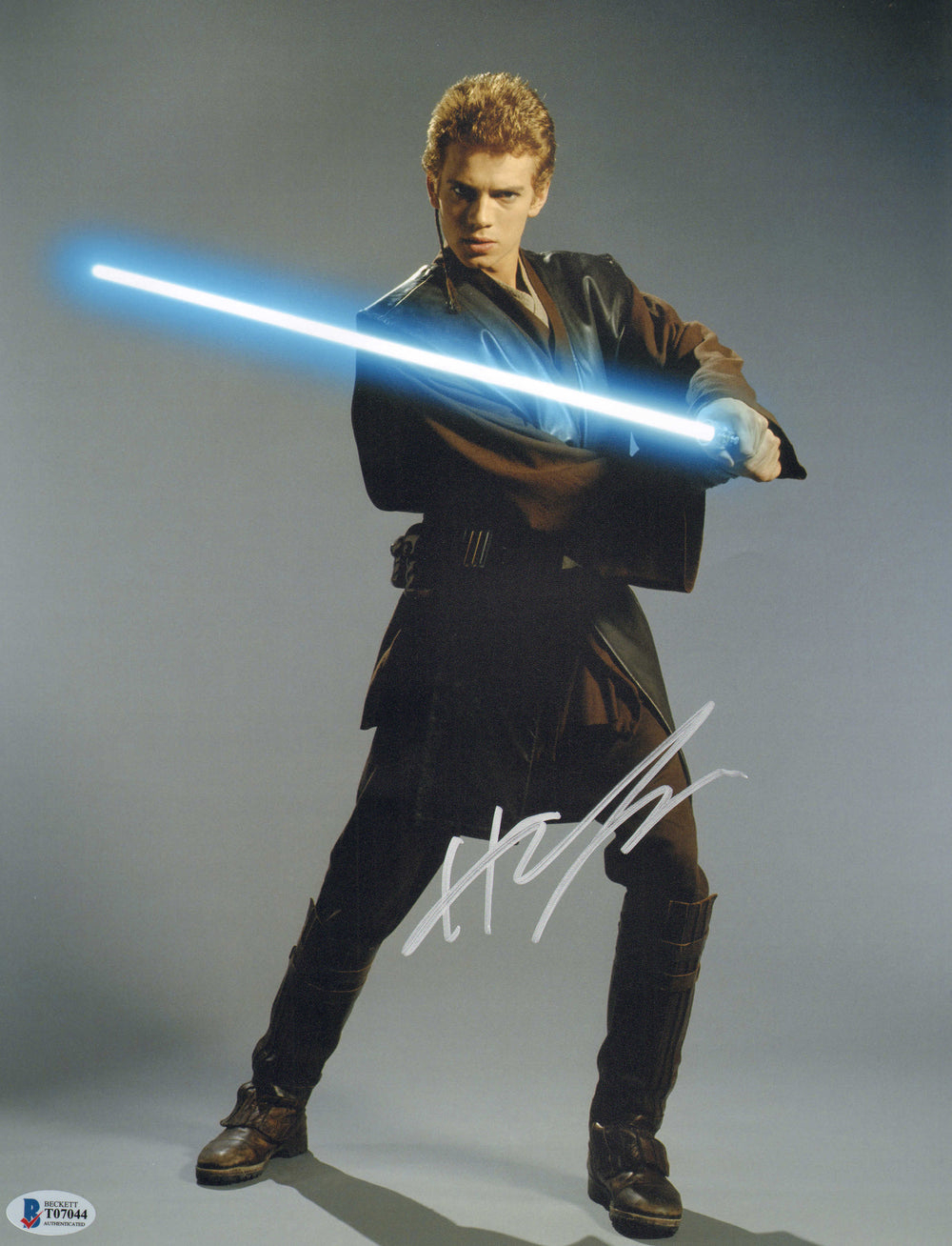 Hayden Christensen as Anakin Skywalker in Star Wars Episode II: Attack of the Clones (Beckett) Signed 11x14 Photo