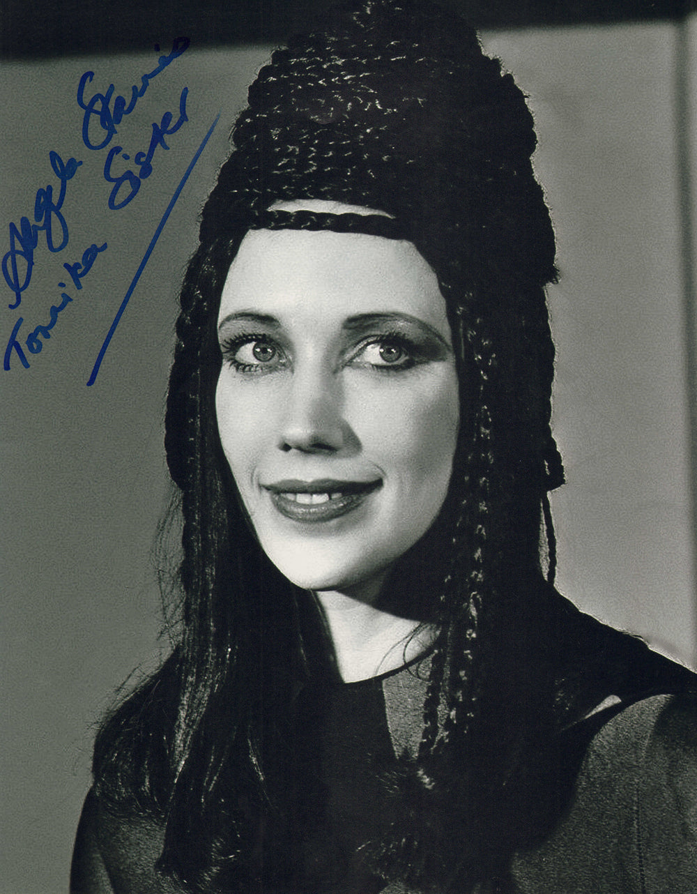 Angela Staines as Tonnika Twin in Star Wars: A New Hope Signed 11x14 Photo with Character Name