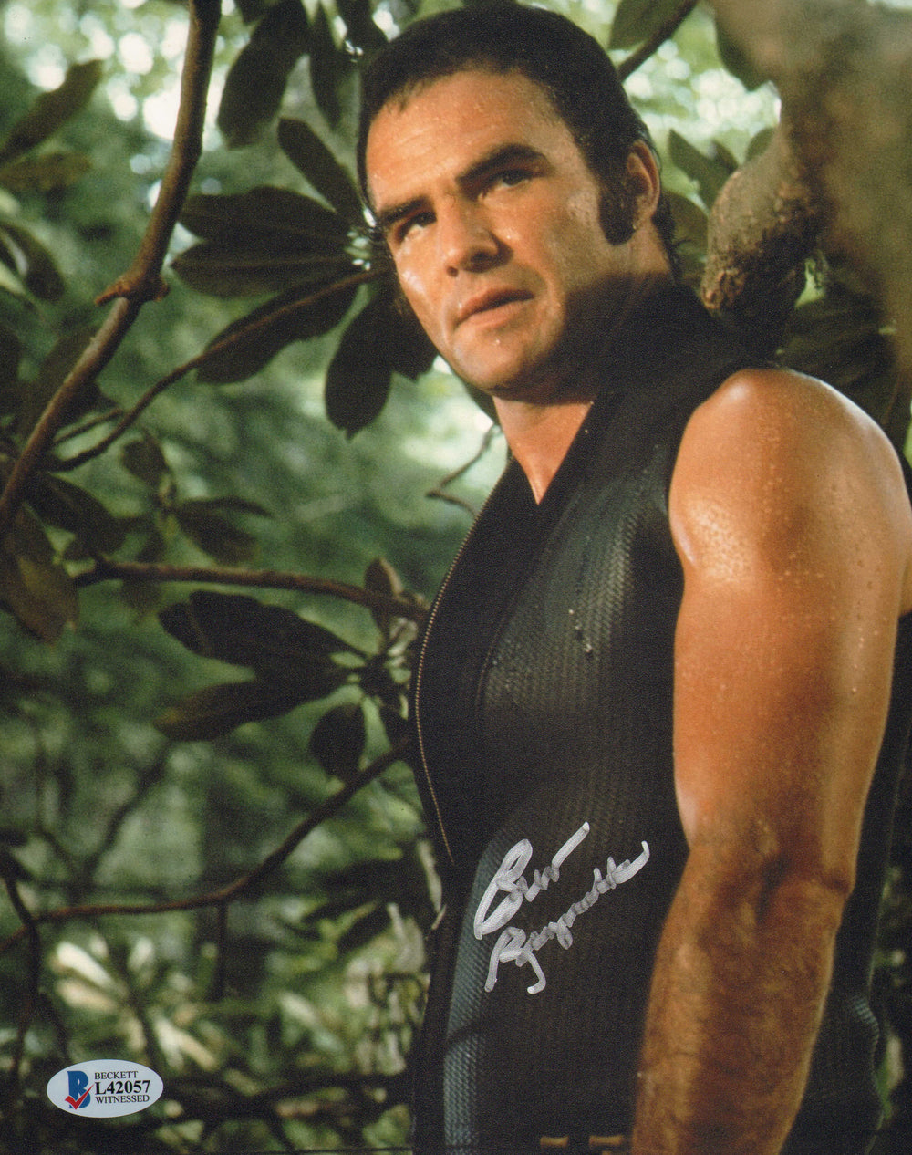 Burt Reynolds as Lewis Medlock in Deliverance (Beckett) Signed 8x10 Photo