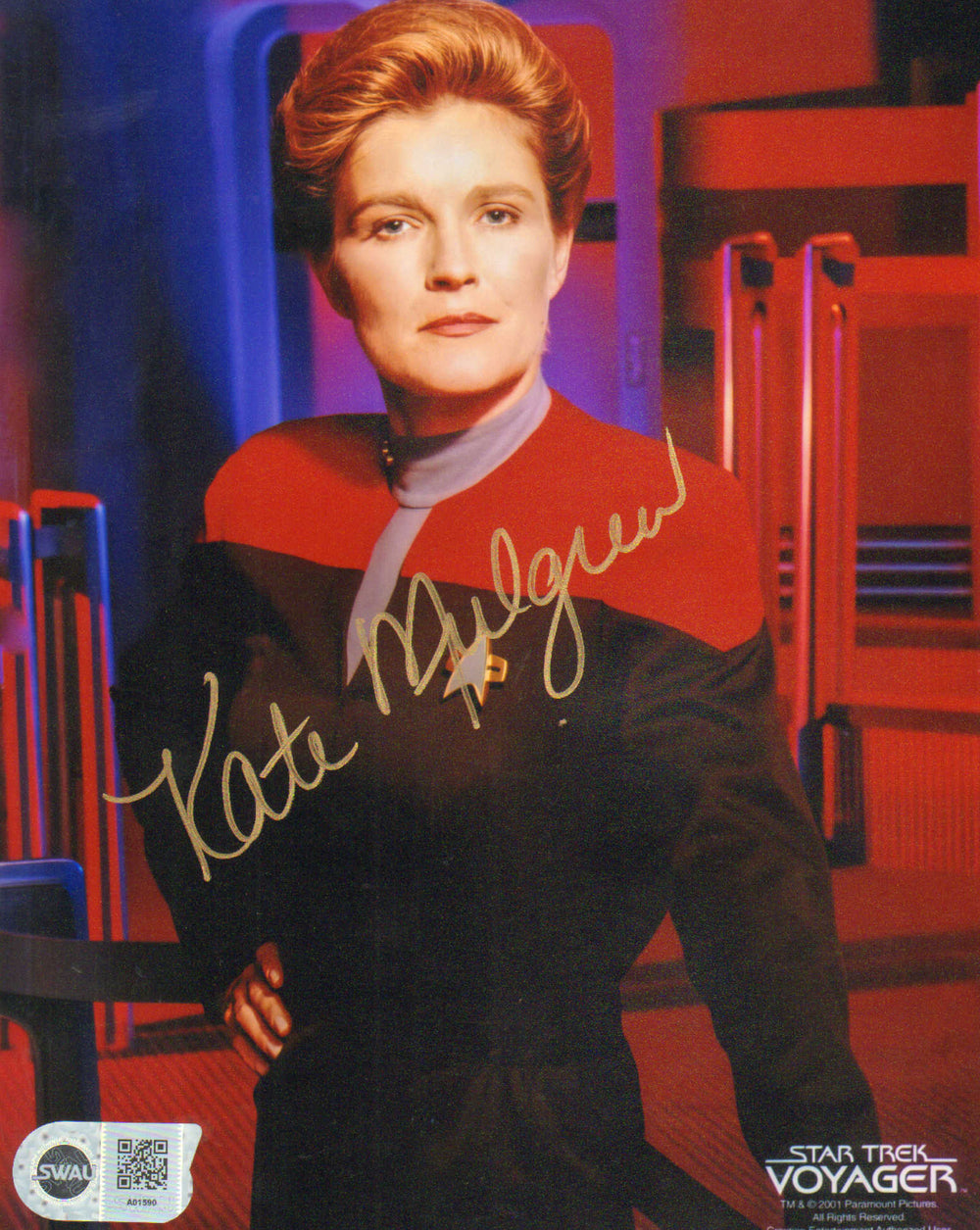 Kate Mulgrew as Captain Kathryn Janeway in Stark Trek: Voyager (SWAU) Signed 8x10 Photo