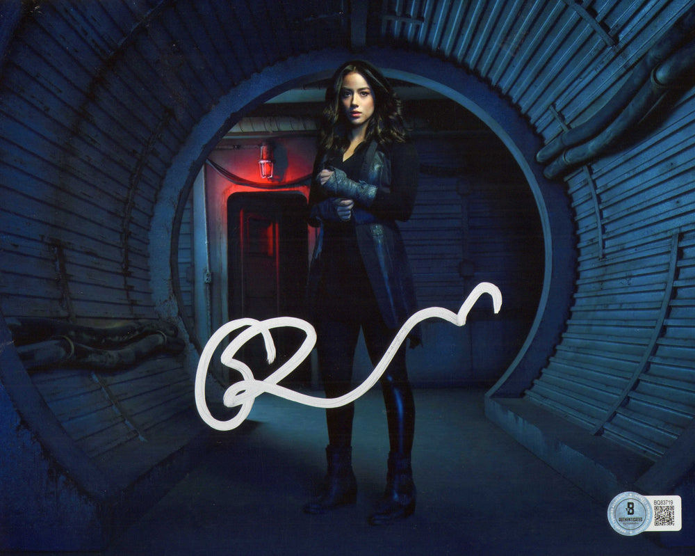 Chloe Bennet as Daisy Johnson / Quake in Agents of S.H.I.E.L.D. (Beckett) Signed 8x10 Photo