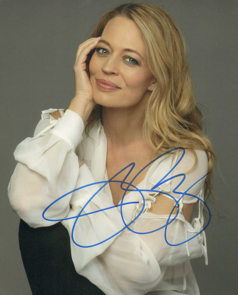 Jeri Ryan from Star Trek: Voyager, Star Trek: Picard, & Body of Proof Signed 8x10 Photo
