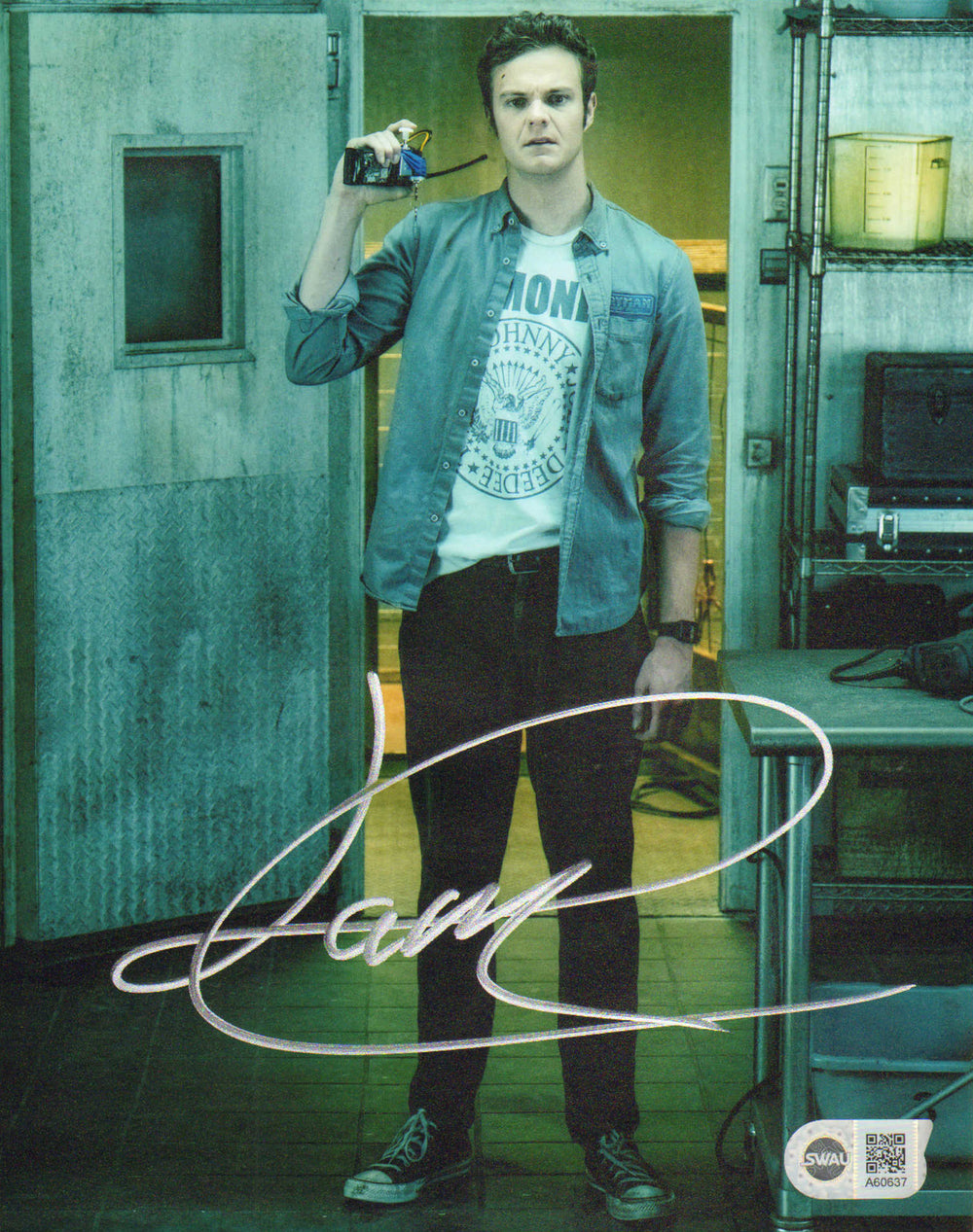 Jack Quaid as Hughie Campbell in The Boys (SWAU) Signed 8x10 Photo