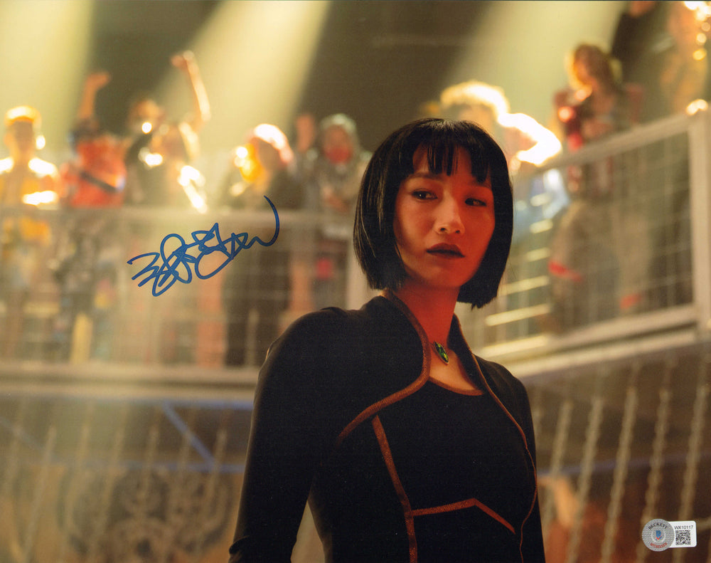 Meng'er Zhang as Xu Xialing in Shang-Chi (Beckett) Signed 11x14 Photo