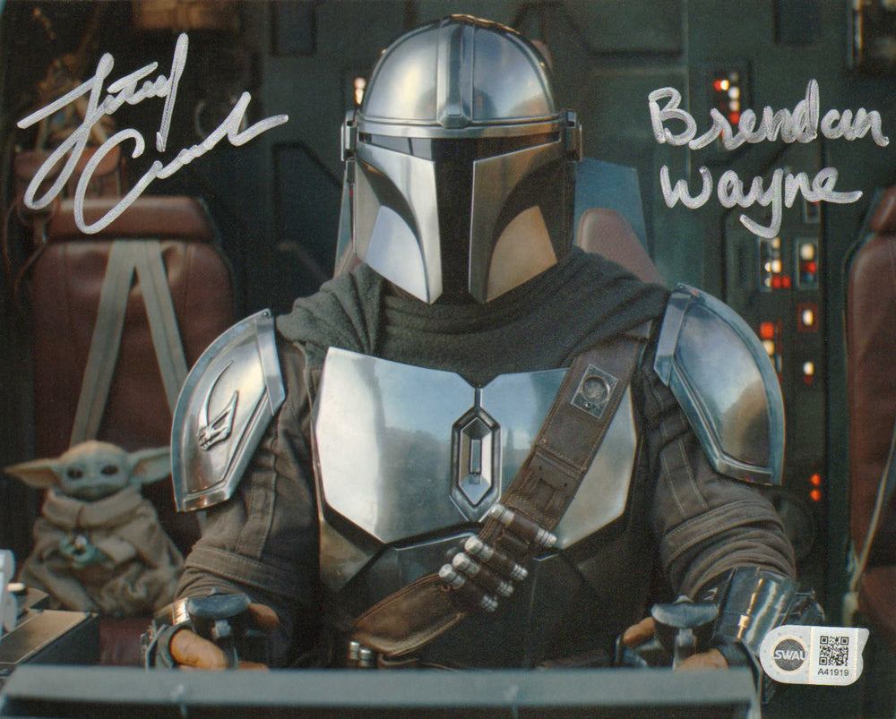 Lateef Crowder & Brendan Wayne as the Mandalorian in Star Wars: The Mandalorian (SWAU) Signed 8x10 Photo